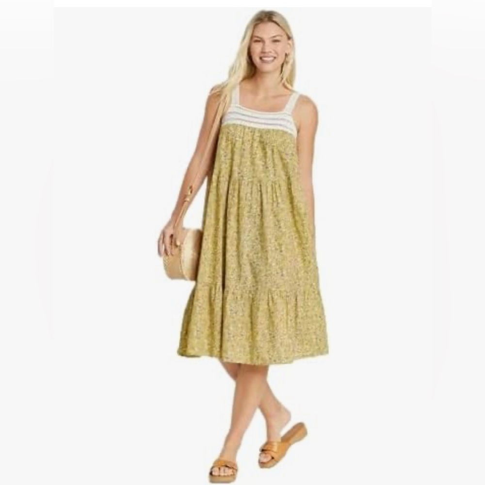 Universal Thread Womens Yellow Floral Sleeveless Crochet Trim Dress Size Medium